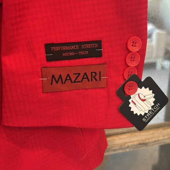 Mazarin Red Vested 3 Piece Suit 40 x 34 - Picture 2 of 11